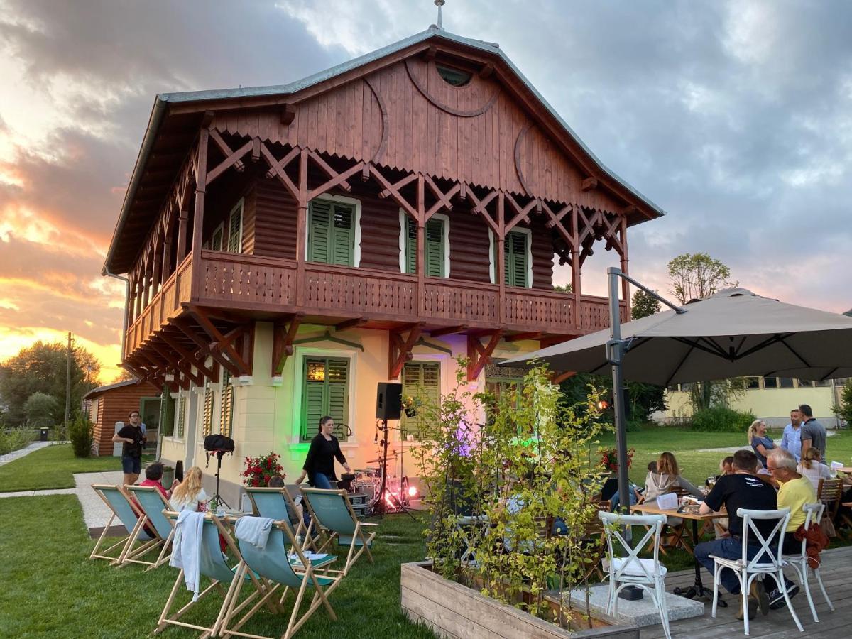Villa Ruska Daca Liubliana Exterior foto